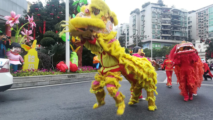 豐都龍獅鬧元宵——張登云手機(jī)拍圖