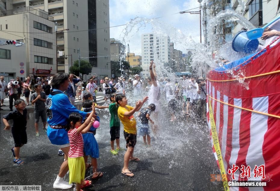 網(wǎng)友抵制、多地取消——“夏日祭”為何惹眾怒？